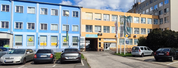 Kancelárie na pre menšiu firmu, 5 miestností, Hattalova ul., Bratislava